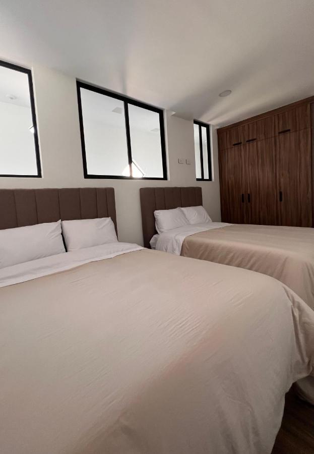 Appartamento Departamento Nuevo En El Corazon De La Condesa Città del Messico Esterno foto