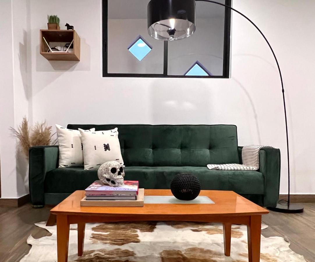 Appartamento Departamento Nuevo En El Corazon De La Condesa Città del Messico Esterno foto